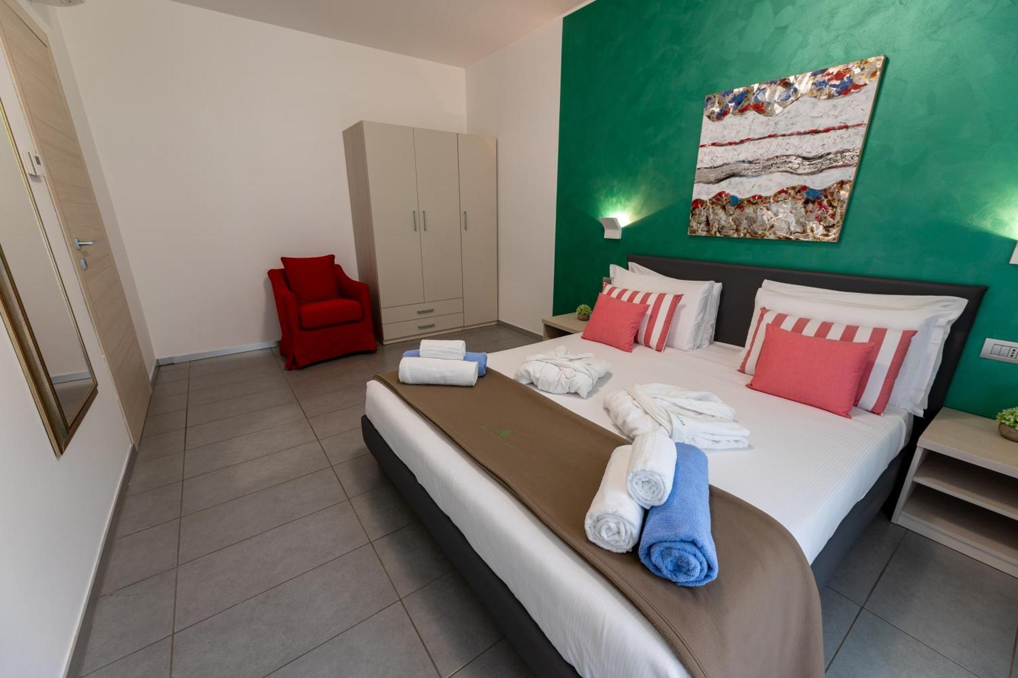 Oliveto Lario Bellagio Village- 4 Apartments By The Lake - Seasonal Warm Pool And Sauna المظهر الخارجي الصورة