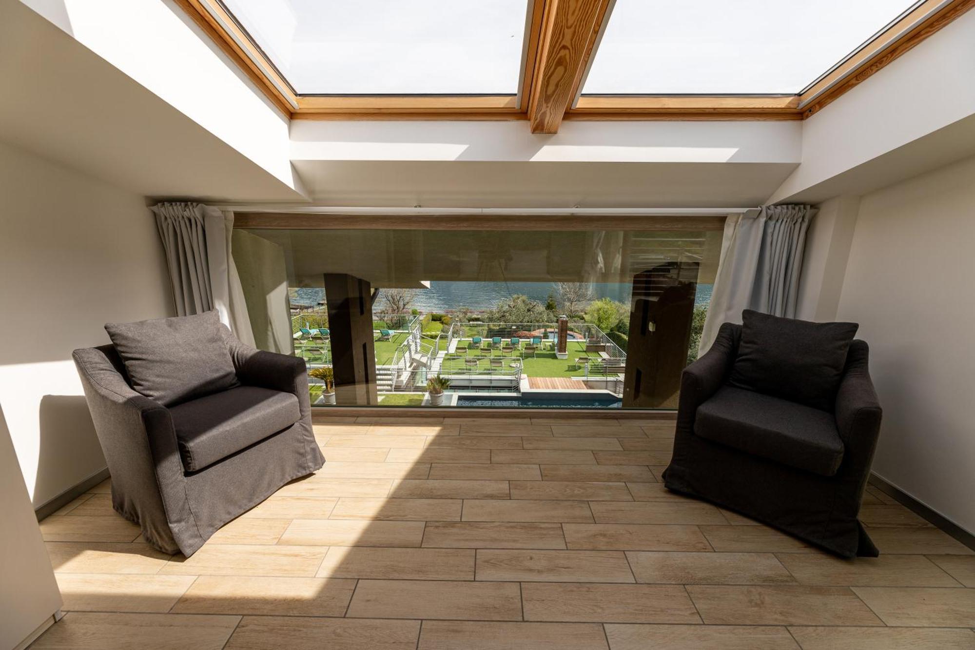Oliveto Lario Bellagio Village- 4 Apartments By The Lake - Seasonal Warm Pool And Sauna المظهر الخارجي الصورة