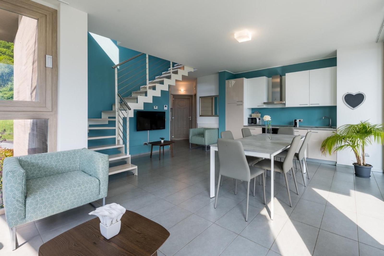 Oliveto Lario Bellagio Village- 4 Apartments By The Lake - Seasonal Warm Pool And Sauna الغرفة الصورة